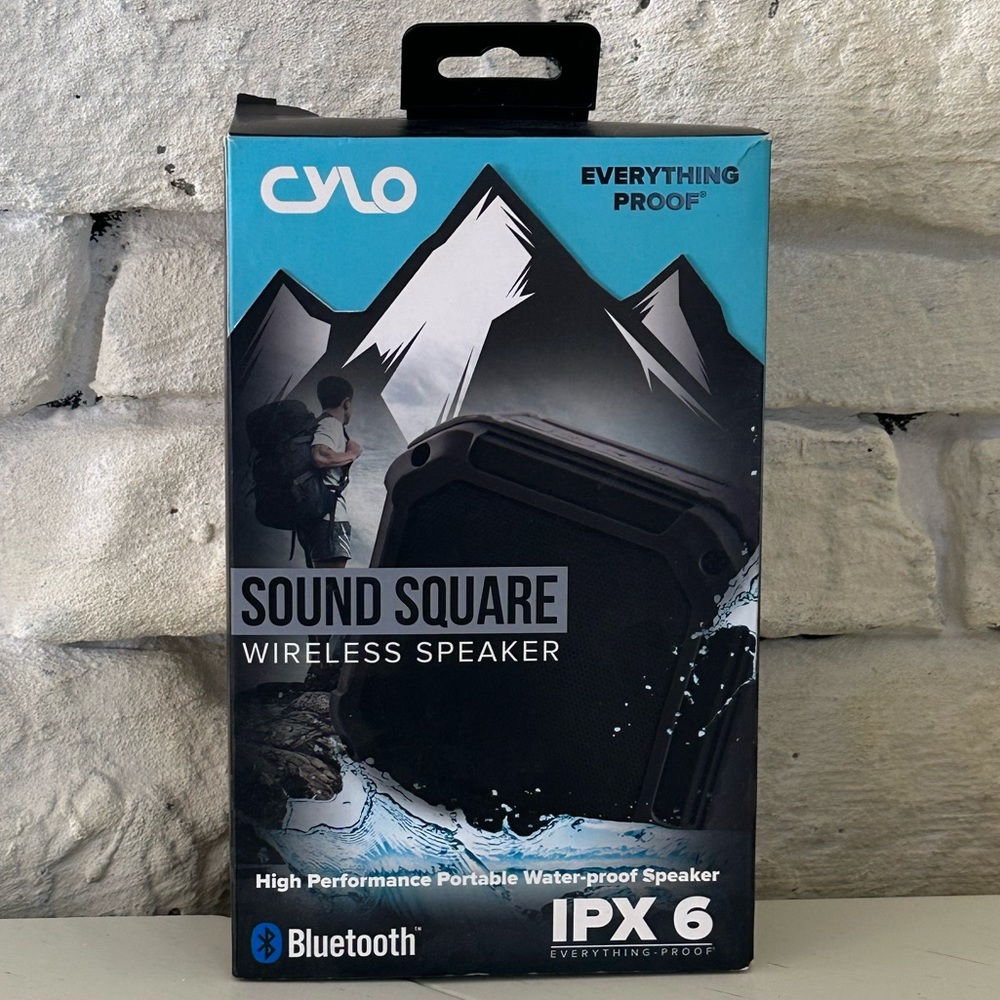 Bluetooth sound square NWT